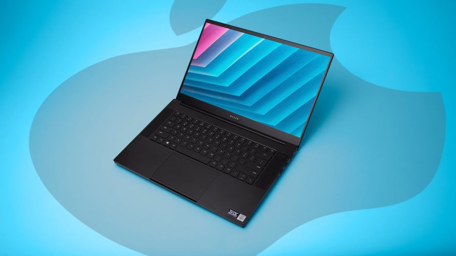 M1 MacBook Pro 13 VS Razer Blade 15 2021! Is BIGGER Better?!