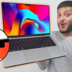 This is the Fastest Laptop in the World ! *Apple M1 Max*