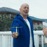 SoftBank 5G CM 「タケコプター」篇 15秒 Bruce Willis