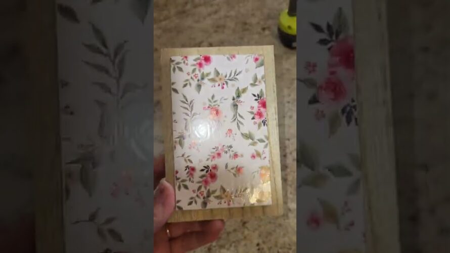 Dollar Tree DIY *Easy* Wall Decor