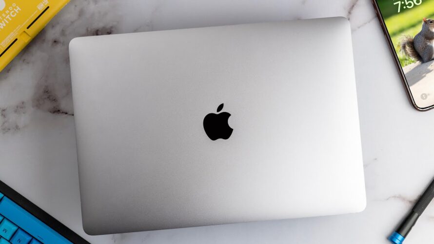 YOU Should Buy the M1 MacBook Air in 2023, And Here’s Why!