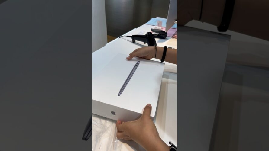 Macbook Air Space Gray M1 | Unboxing