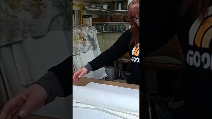 Trade Preview – How to Make an Interlined Roman Blind #howtomakecurtains #howtomakeblinds #curtains