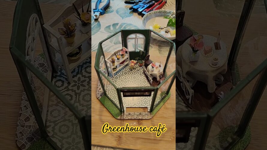 work with Greenhouse café is coming to an end))) It was a very long time. #movie #diy #roombox #art
