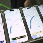 【JR新宿駅】iPhone 17発売前にau、ドコモ、ソフトバンク、楽天モバイルの5G通信速度を比べてみた